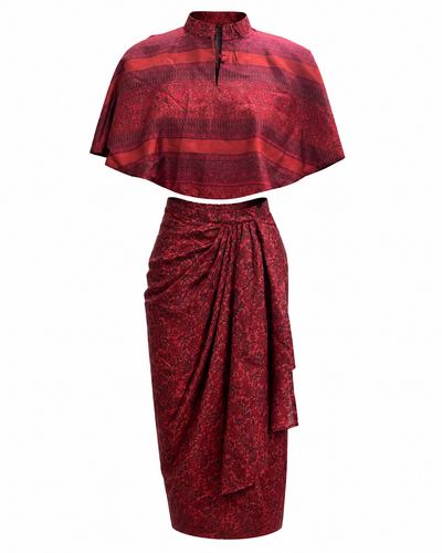 Костюм шёлковый Crimson Darbar 1